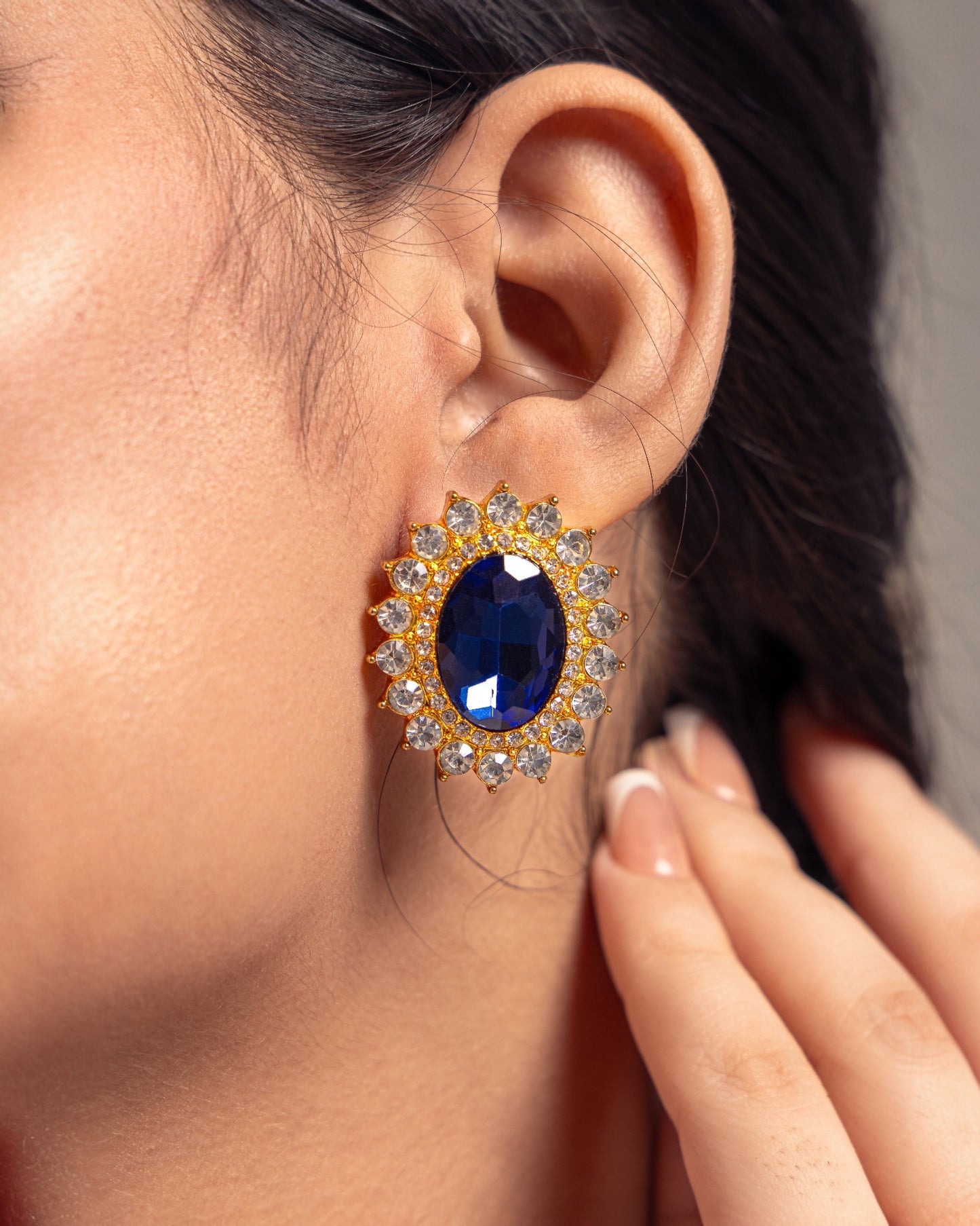 Regal Sapphire Pearl Set