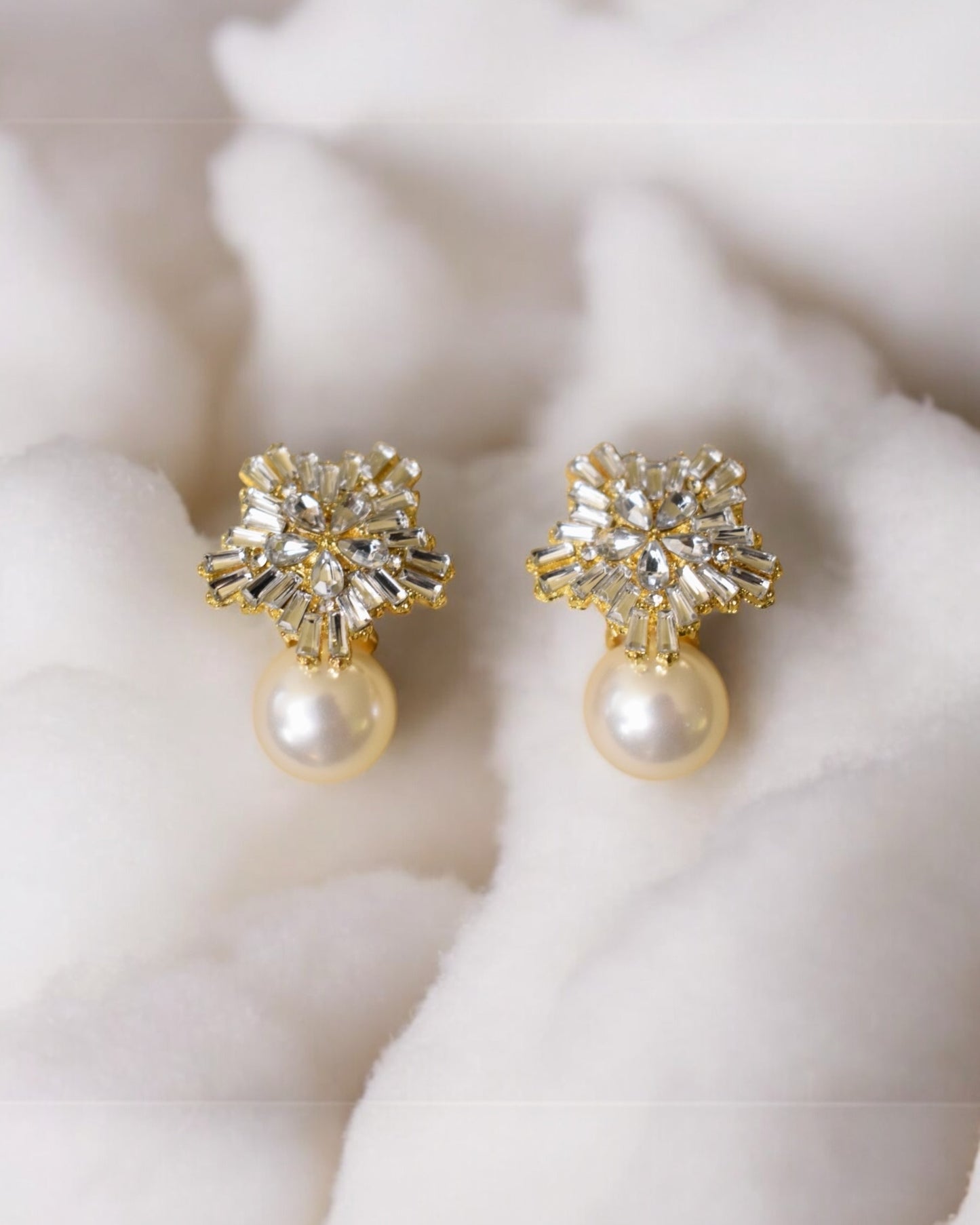 Starlit Pearl Earrings