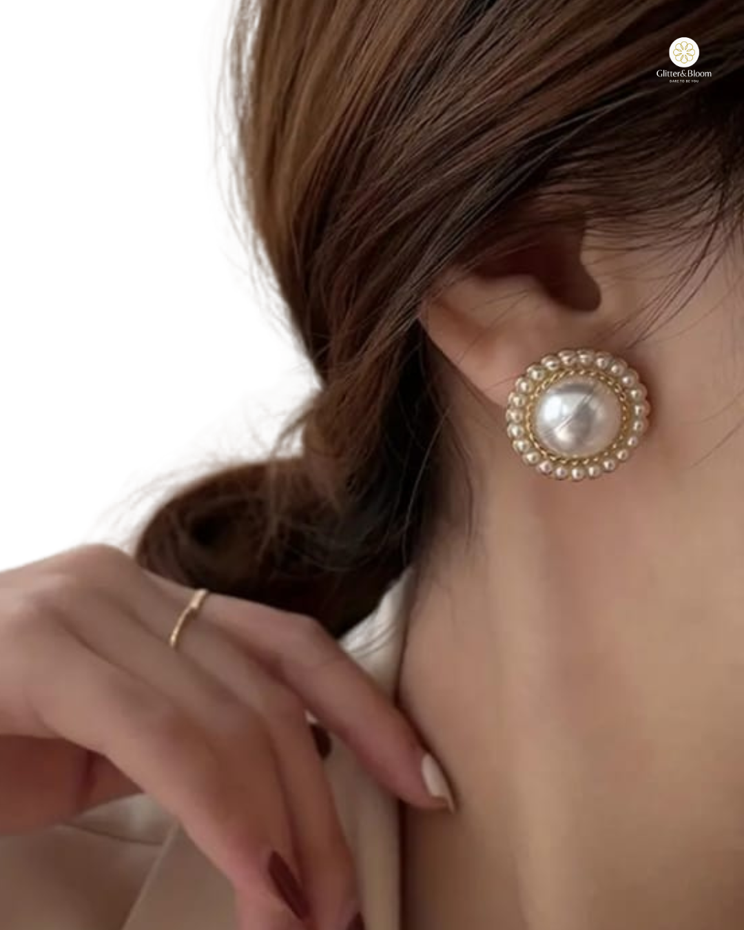 Classic Pearl Studs