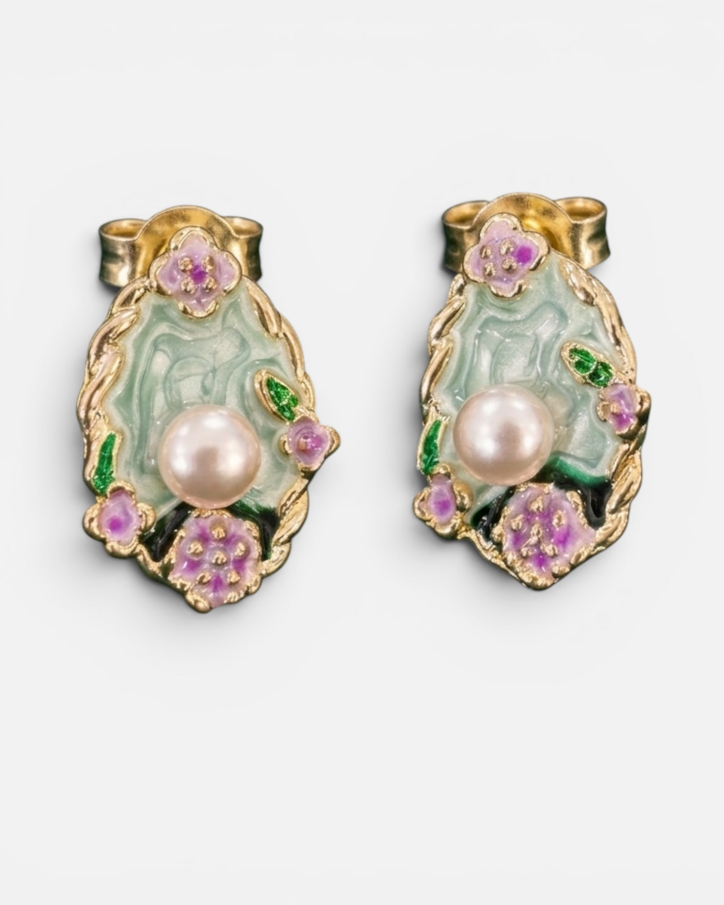 Pearl Meadow Studs