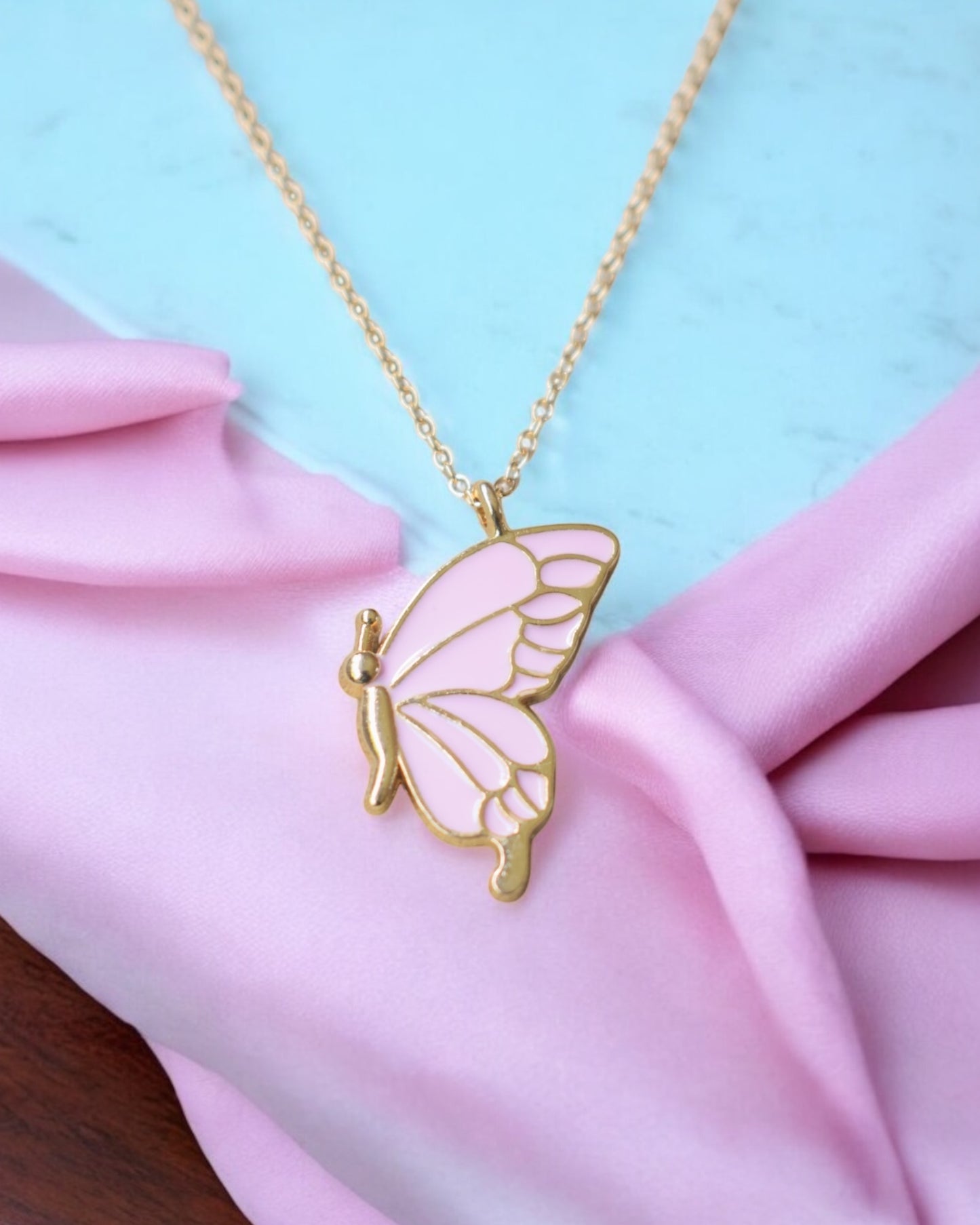 Luna Flutter Pendants