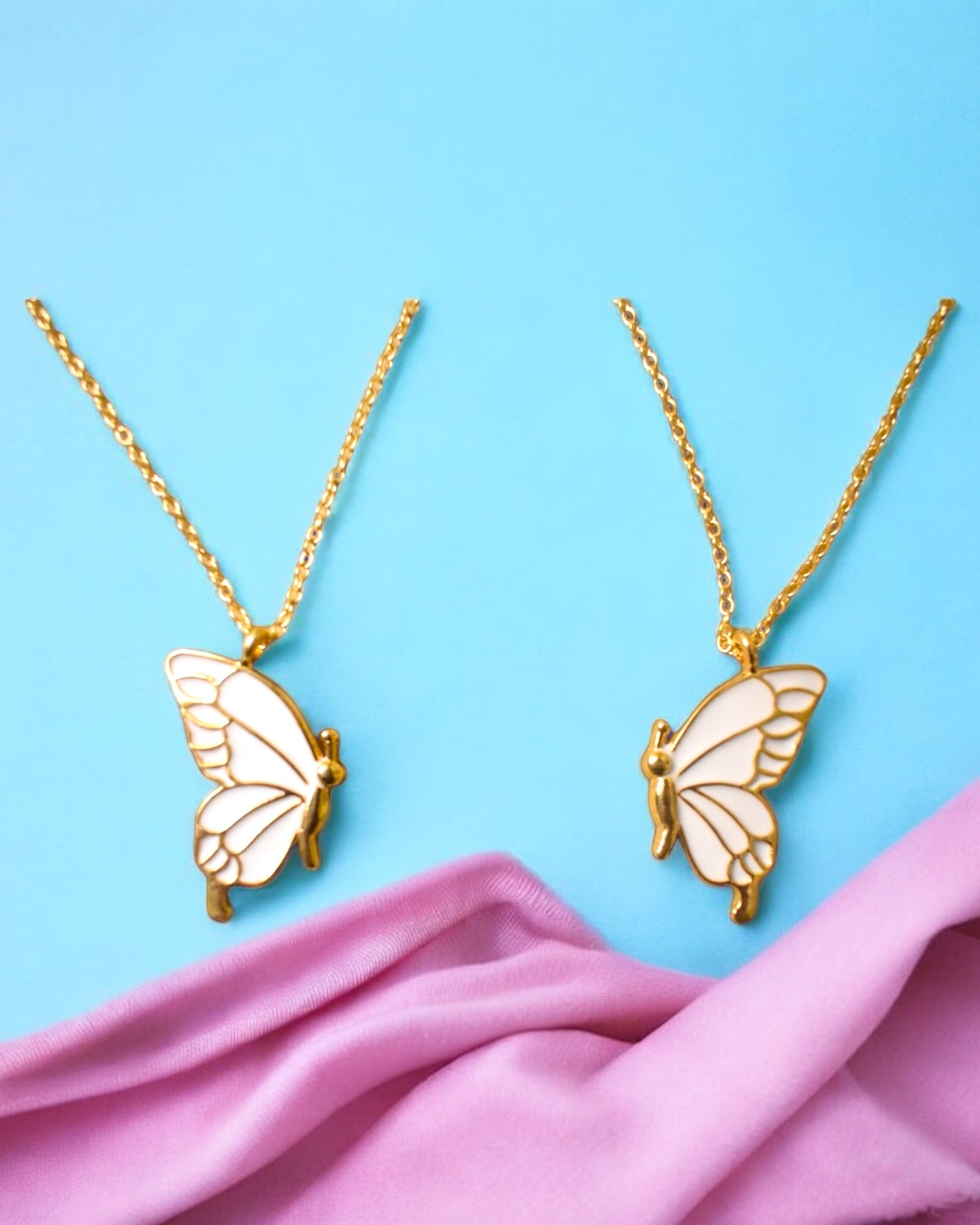 Luna Flutter Pendants