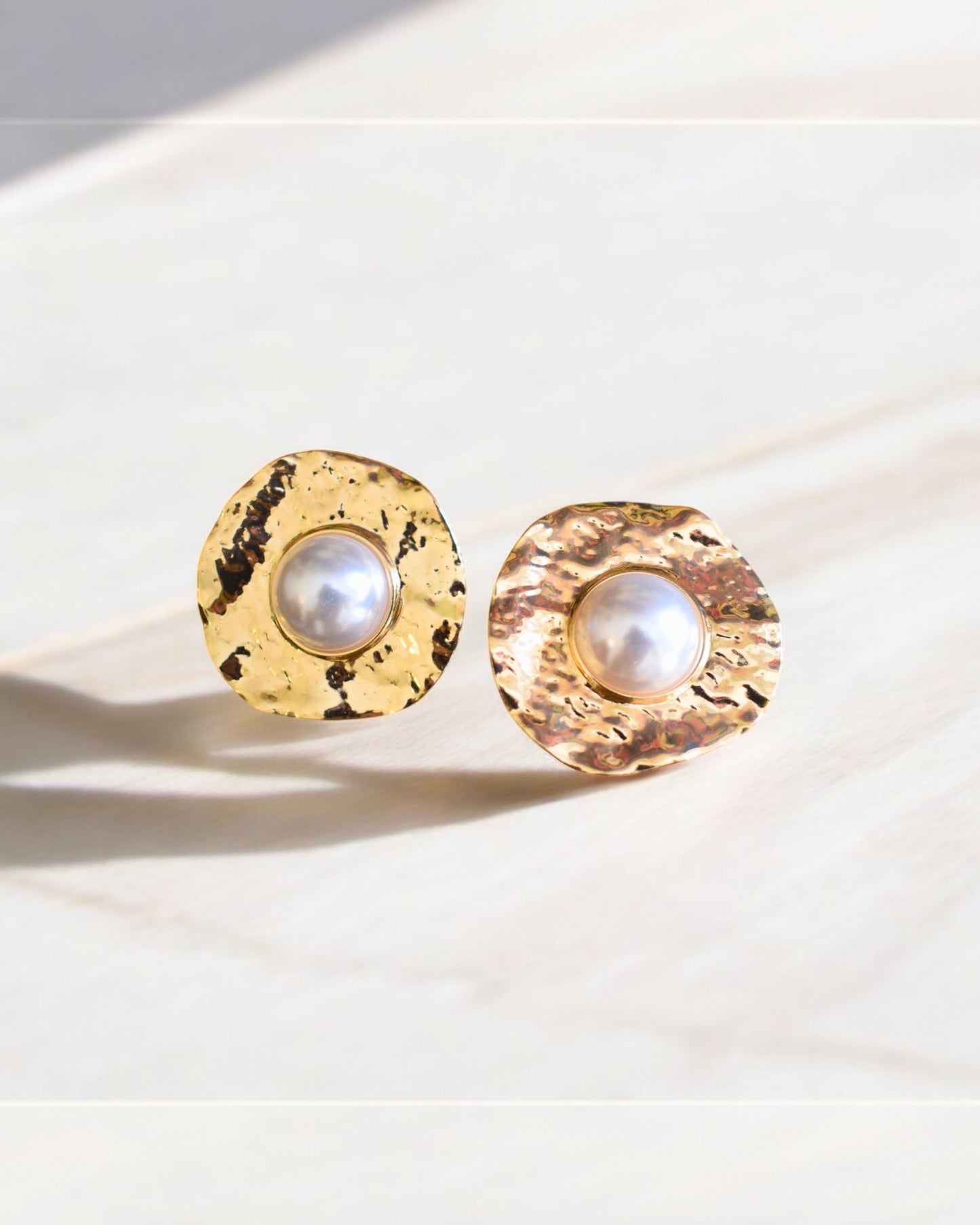 Vintage Pearl Iron Set