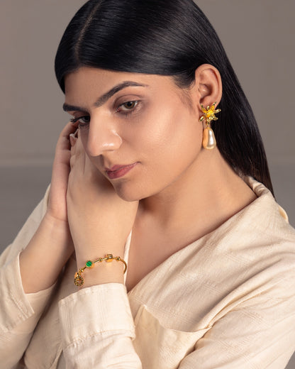 Orchid Pearl Earrings